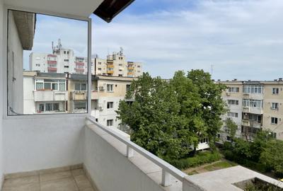Zona Eroilor, apartament 3 camere decomandate, 2 grupuri sanitare - 16