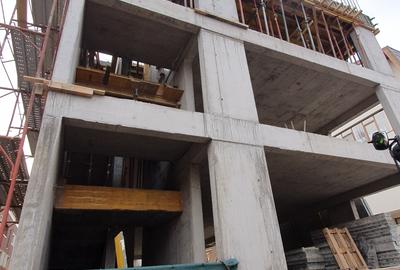 Penthouse 4 camere Dec. 130mp si 220mp construit + 100mp terasa Splaiul Unirii - 14