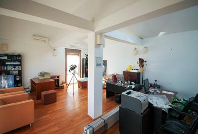 Pipera: Vila individuala cu 10 camere si teren de 600mp! - 12