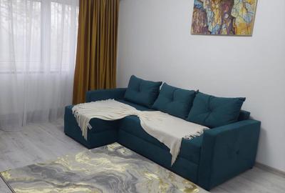 Apartament cu 3 camere decomandat în City Park Mall