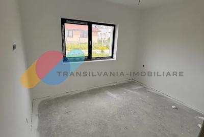 Casă individuală P+1+M cu 5 dormitoare – zona liniștită, Chinteni - 4