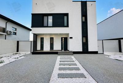 Casă cu 5 camere în Berceni