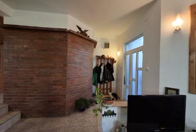 Sanandrei – Central – Casa  Individuala  4  Camere – Garaj – Beci – Teren - 4