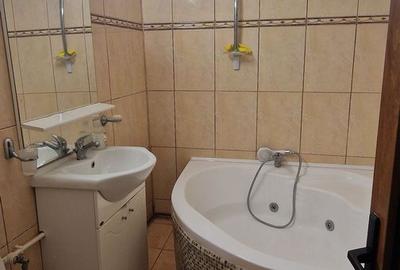 Doua camere comfort maxim, zona Gara. - 8