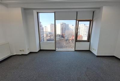 REC3000078 Spatiu comercial in cladire de birouri zona Mosilor - 9
