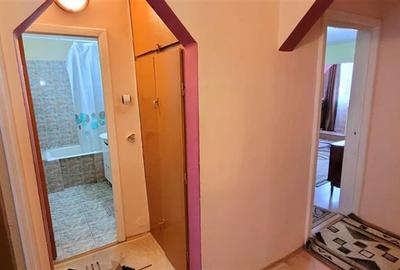 Apartament 3 camere,str.Siretului,Sibiu,comision 0 - 5