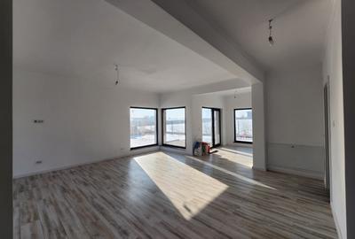 CARTIER PRIVAT, CASA 4 CAMERE, 2 BAI, MIROSLAVA , PLACA DE BETON PESTE ETAJ - 10