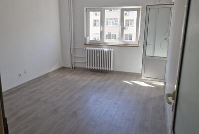 Garsoniera - Decomandata - MIhai Bravu - 1