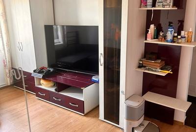 Apartament 3 Camere Semidecomandat - INEL II - 12
