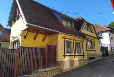 Casă deosebită în Râșnov – reprezentare exclusivă, comision 0% - 2