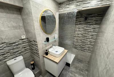 Apartament 2 camere, decomandat, Bd. Unirii - 9