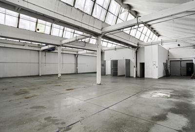 De Inchiriat Hala Industriala în Arad - Zonă Centrala cu Acces TIR - 1