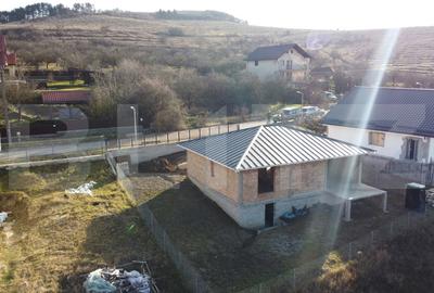 Casă de vânzare in Suceagu - langa spitalul Medicover - 1