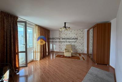 Apartament cu 2 camere decomandat, mobilat în Central