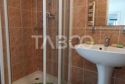 Casa de vanzare cu 2 apartamente separate si teren 544 mp Cisnadioara - 25