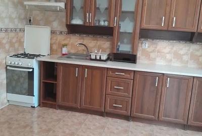 Băneasa Închiriez casa 3 cam parțial mobilată curte 180 mp 2 loc par centrală gz - 4