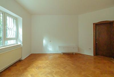 Ultracentral, apartament in casa, pretabil locuit / birouri, pet friendly. - 18