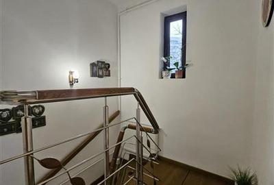 Casa   Vila 5 camere - Vitan   Nerva Traian - 14