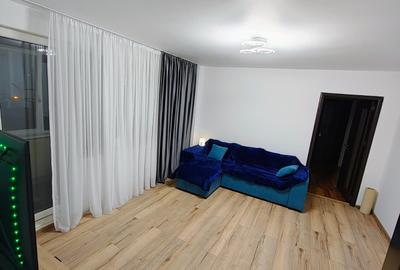 Apartament cu 3 camere semidecomandat, mobilat în Bucur Obor