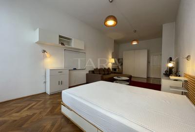EXCLUSIVITATE. Apartament interbelic. Confort și eleganță. UMF - 5