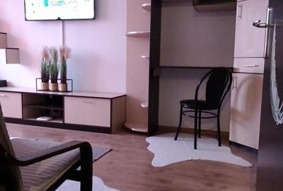 Apartament cu 2 camere decomandat, mobilat în Colentina