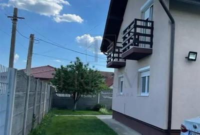 Casă individuală cu 5 camere în Moșnița Nouă