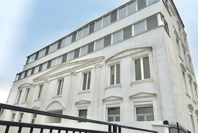 Apartament 4 camere - Bloc Neoclasic cu design tematic CHATEAU BLANC, comision 0 - 9