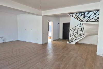 Vila Individuala 5 camere, dormitor parter LA CHEIE! - 18