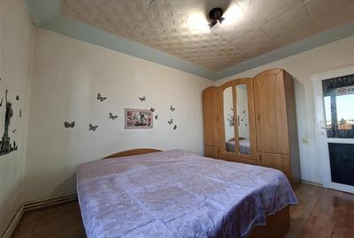 Apartament decomandat 3 camere etaj 2 Zona Terezian - 14