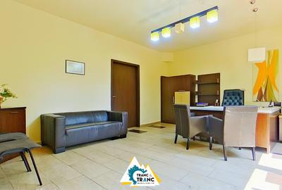 Birou, 80 mp în Central