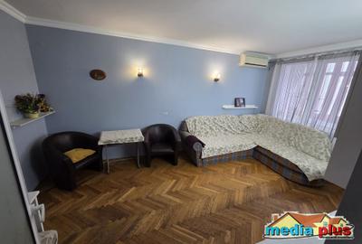 Apartament 2 camere decomandat de închiriat, etaj 9, zona Palatul de Justiție – - 2