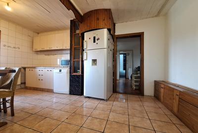 Oportunitate! Apartament cu 3 camere- bloc izolat termic- Lipovei - 8