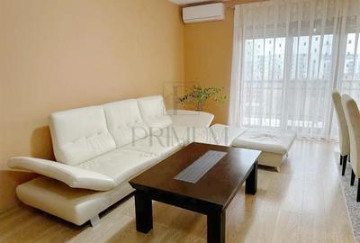 Apartament cu 3 camere semidecomandat, mobilat în Aradului