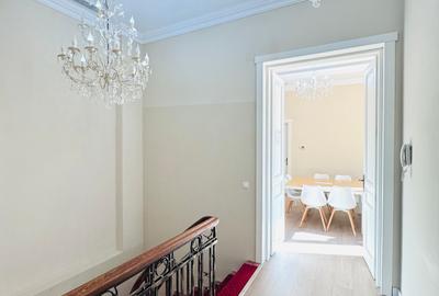 Unirii / Vila Exclusivistă Birouri - Notariat / 8 Birouri si Parcare 5 Locuri - 4