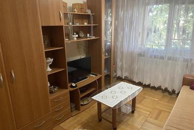 Apartament 3 camere in Focsani , zona centrala, et 2 4 , decomandat , 77 mp , li - 5