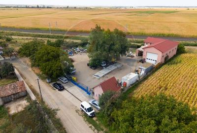 Spațiu industrial, 269.9 mp în Păuliș