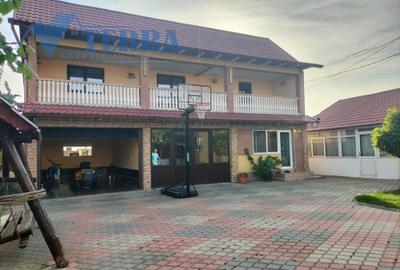 Proprietate deosebită, aproape de Pitești - Poiana Lacului, jud. Argeș - 2