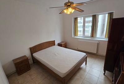 Apartament de vanzare  2 camere, renovat si mobilat complet,  central Focsani - 3