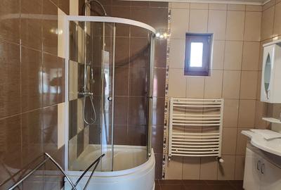 Casa Ghimbav, 8 camere,  S+P+M,teren 736 mp, pretabila locuinta, birouri, cazare - 21