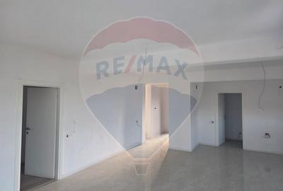 VANZARE Casă / Vilă PREMIUM 4 camere la pret normal - 11