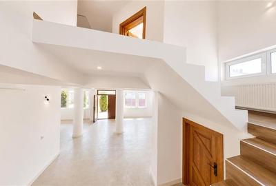 Duplex cu 3 camere în Tractorul