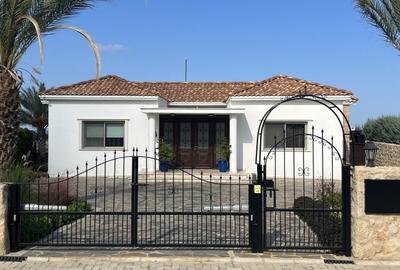 Bungalow cu 6 camere, finalizat în 2019,complet mobilat + electrocasnice incluse - 2