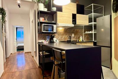 Top-Floor 4-BEDROOM APARTMENT WITH STUNNING TERRACE | ULTRA-CENTRAL LOCATION - 14