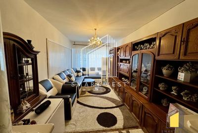 Apartament cu 4 camere decomandat în Careiului