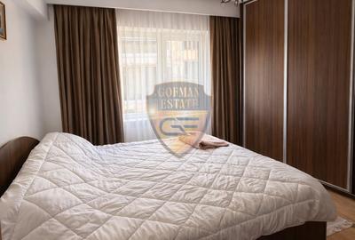 3 camere, Piata Ovidiu, Centrul Vechi, et 3, balcon, 2 bai, centrala gaze, A/C - 10