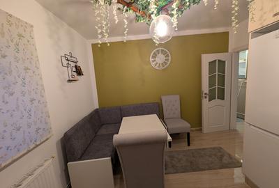Renovat, 2 camere decomandate - 64 mp , etaj intermediar, Nord - 12