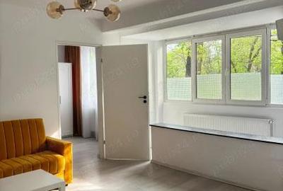 Eroii Revolutiei | 2 Camere | Renovat | Centrala Proprie | CTR ANAF | Balcon |AC - 3