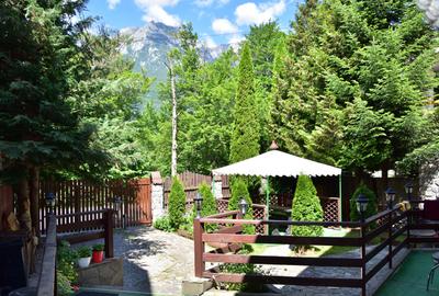 Casă individuală cu 7 camere în Zamora