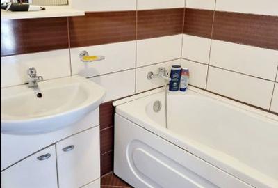 7697  Casa 4 camere BCA in Faleza Nord - 6