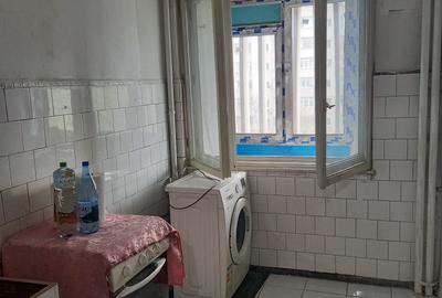 Ștefan cel Mare Metrou, Dinamo, 55mp, semidec .necesită renovare Cash - 10